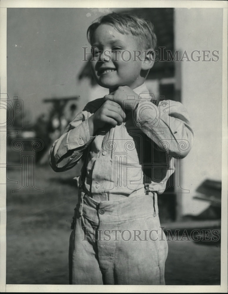 1938 Press Photo Stanley Boone, 8, fatherless after father dies in fire