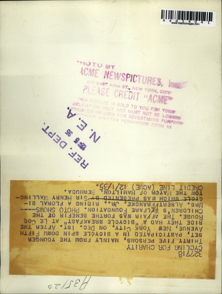 1935 Press Photo 35 persons mainly from younger set participated in a bicycle