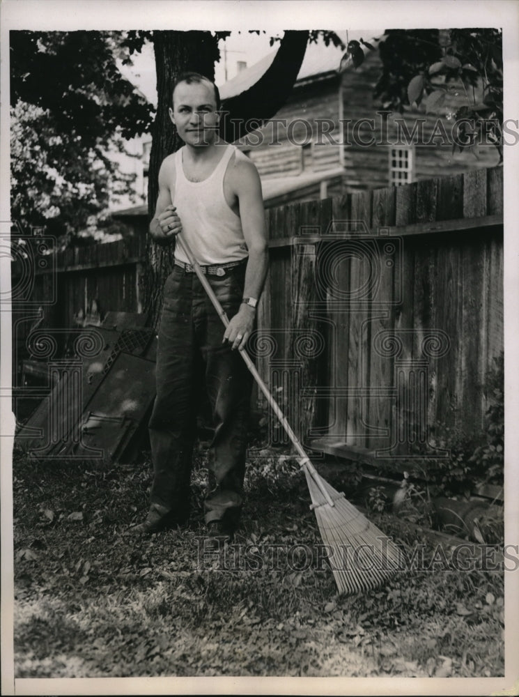 1936 Press Photo Ellis Parker, Jr., awaits hearing