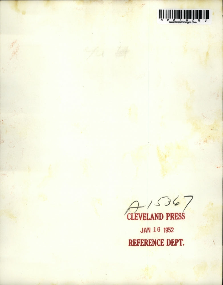 1952 Press Photo Forrest E. Lane helps shovel snow at HR Depot