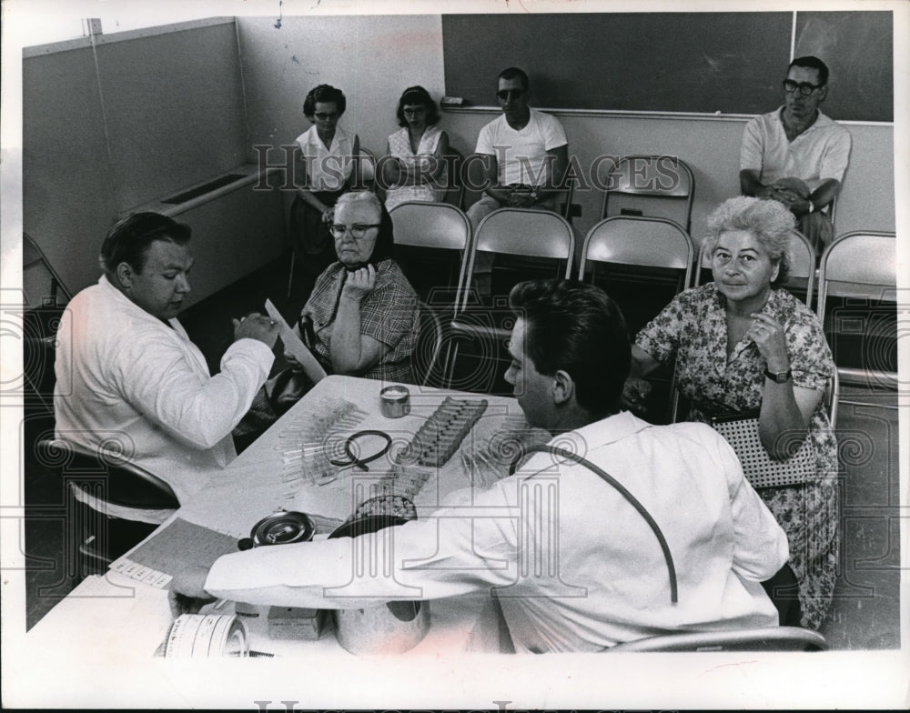 1966 Press Photo Diabetes Program in Painesville City Hall, Ohio