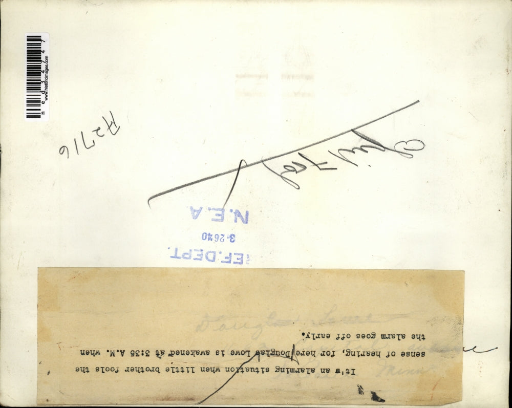 1940 Press Photo Douglas Lowe awaked at 3:35 A.M. during prank