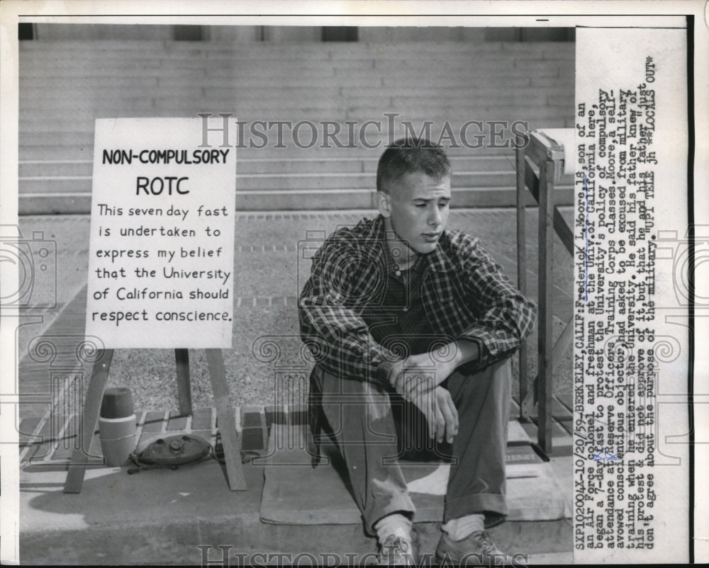 1959 Press Photo Frederick L. Moore begins fast to protect University policies