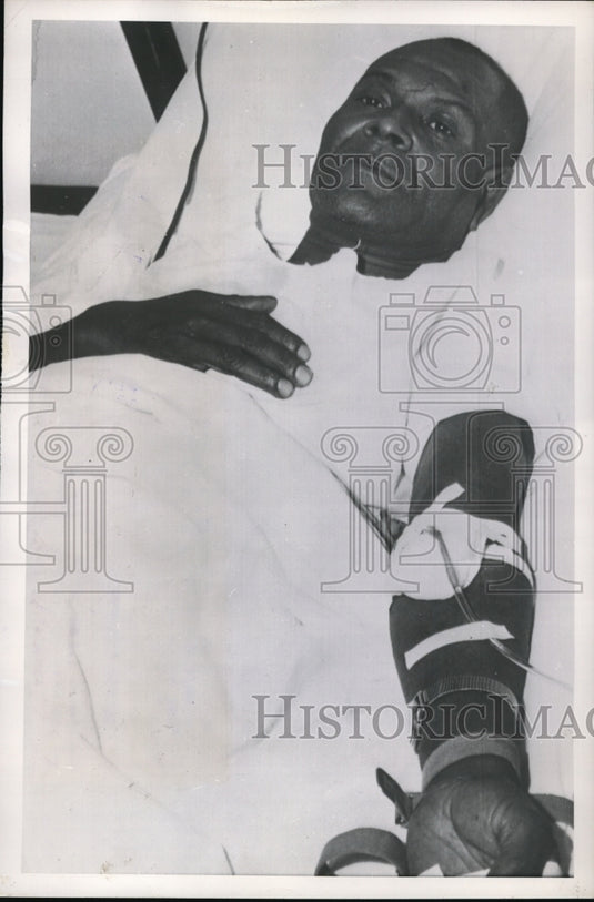 1952 Press Photo Emery Moore, Denver Colorado Construction Foreman Shot