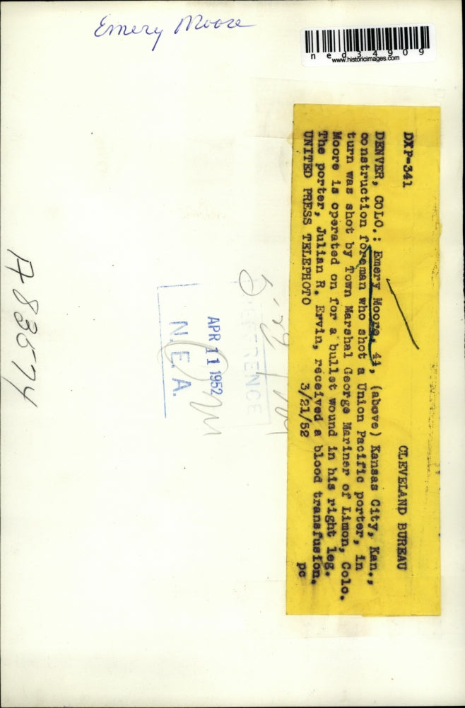 1952 Press Photo Emery Moore, Denver Colorado Construction Foreman Shot