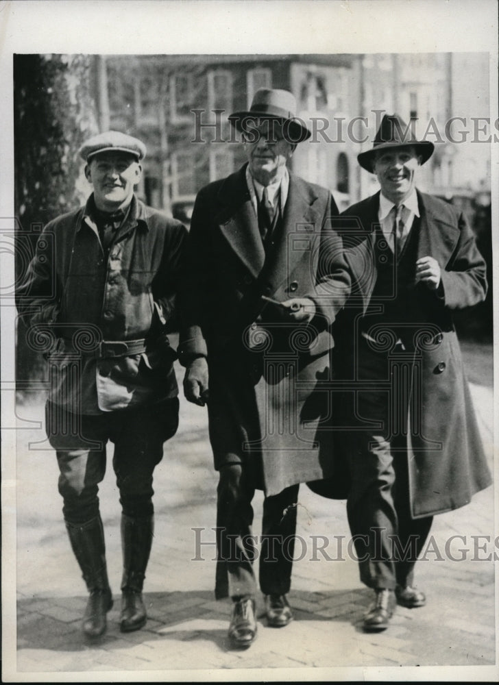 1933 Press Photo Patrolmen Mcdonald, Errickson and Marks shown in court at