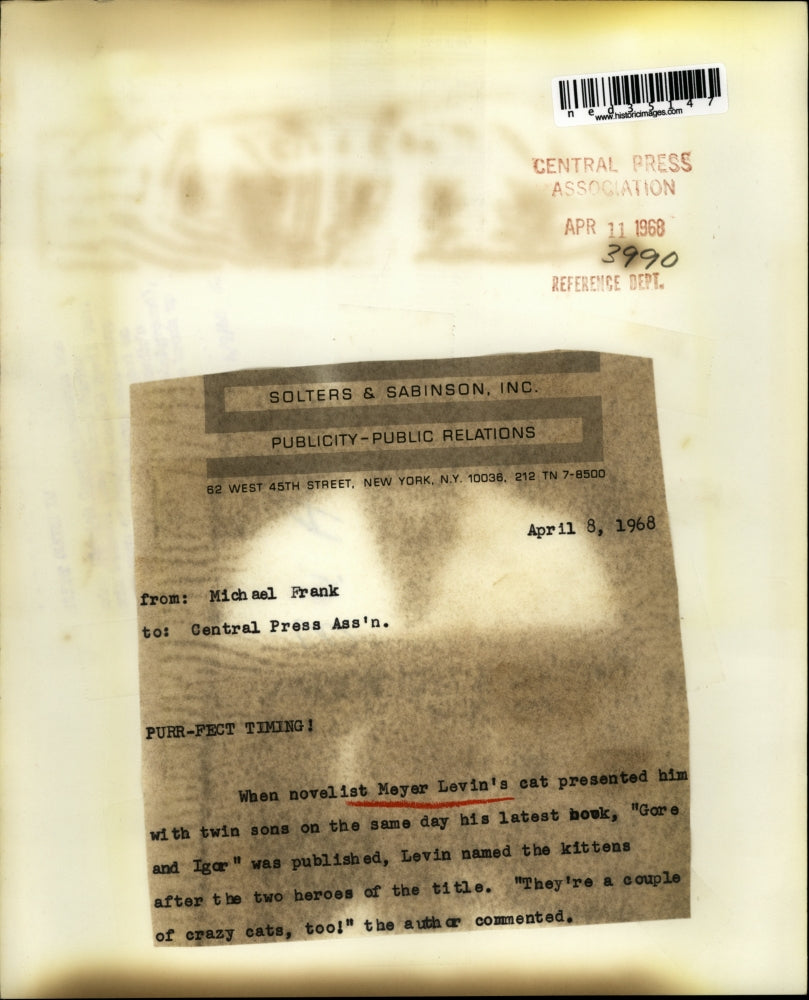 1968 Press Photo Meyer Levin Gets Twin Cats