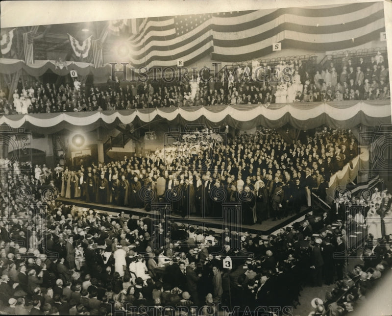 Load image into Gallery viewer, 1928 Press Photo Official Picture Of Chicago's Congress
