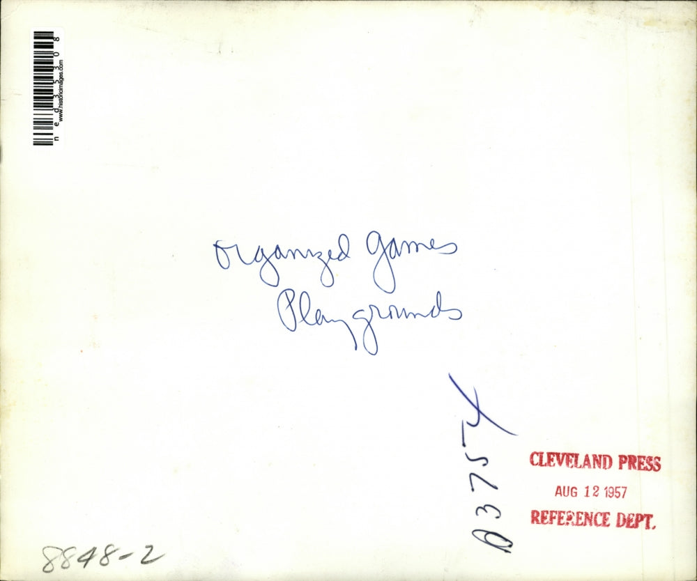 1957 Press Photo Organized Games Playgrounds Children