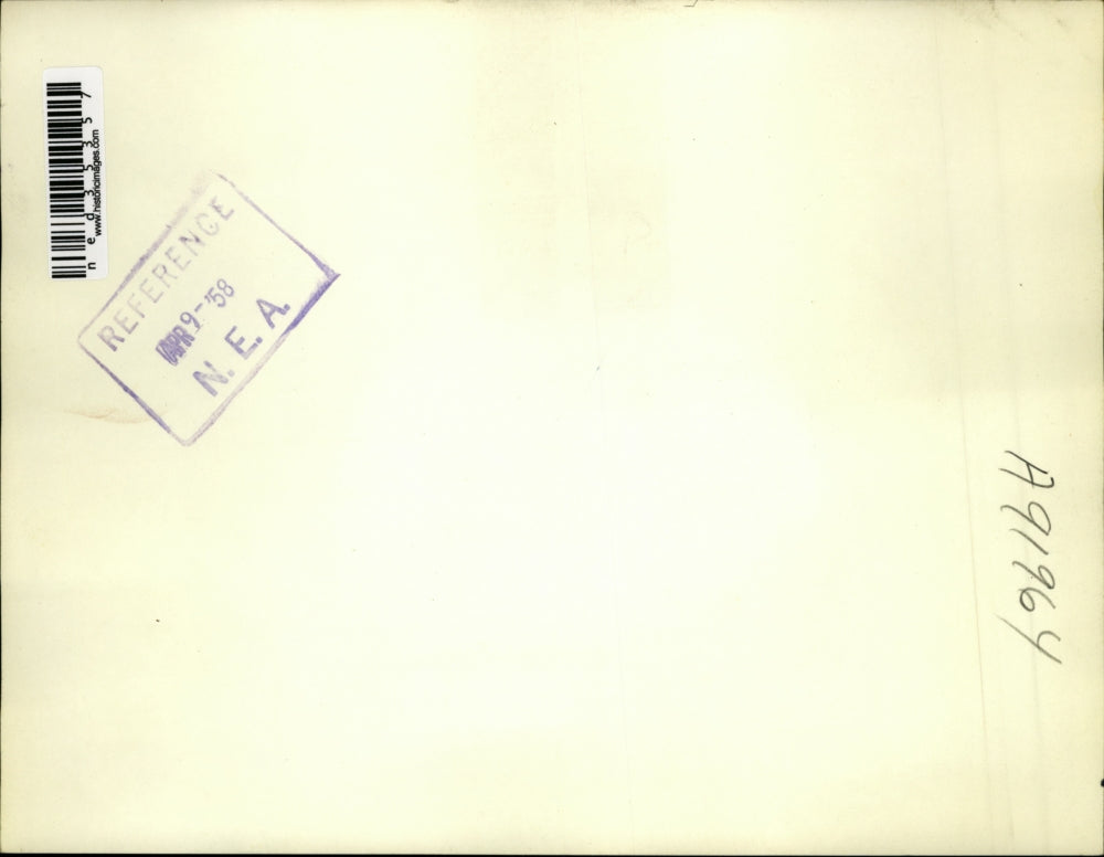 1958 Press Photo Debra Kelln Is Swept Up By Father, Lt. Albert Kelln