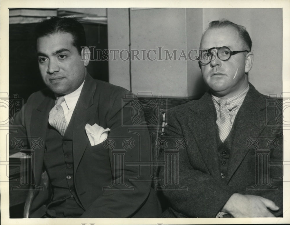 1933 Press Photo Frank Longro and Atty. Roy Smith accused of conspiring