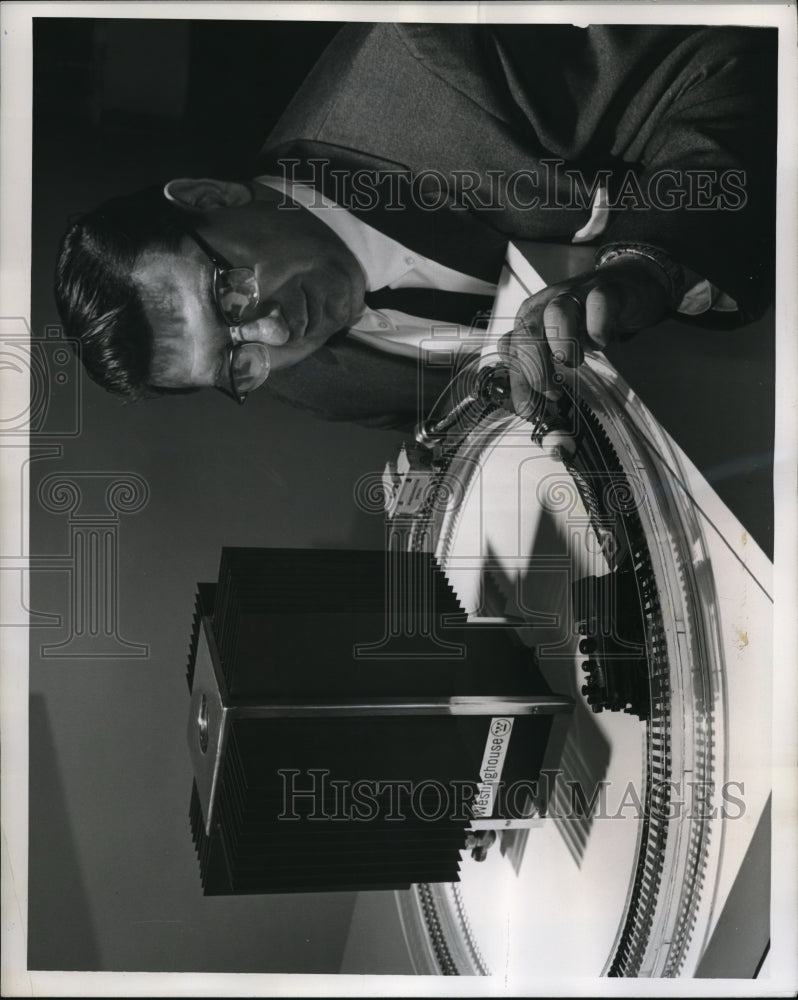 1961 Press Photo "Space-Age" travel has caught up model railroads