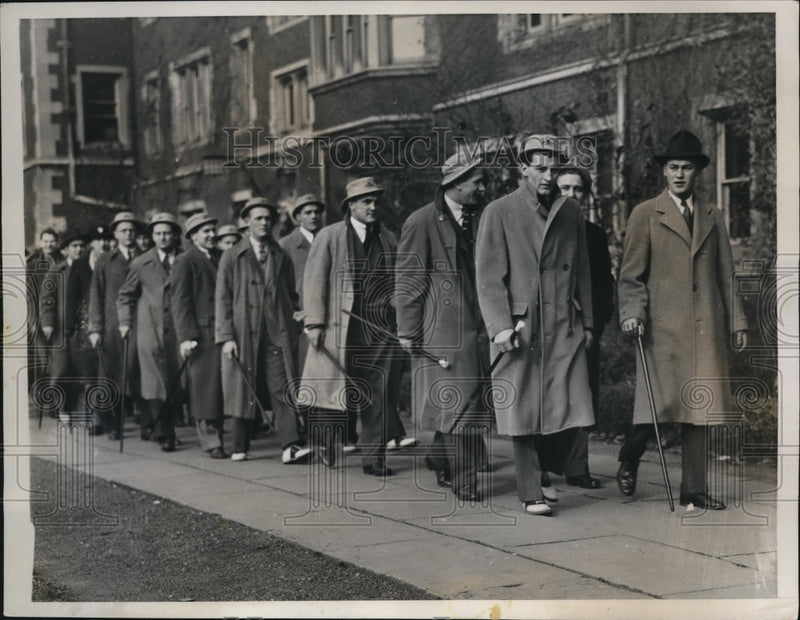 Load image into Gallery viewer, 1935 Press Photo Led by Lewis Elverson and George Lowlander members of Junior

