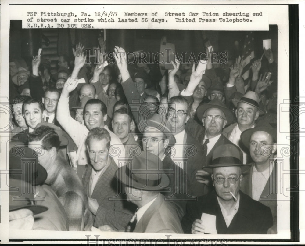 1957 Press Photo Street car strike of fifty six days ends.- Historic Images