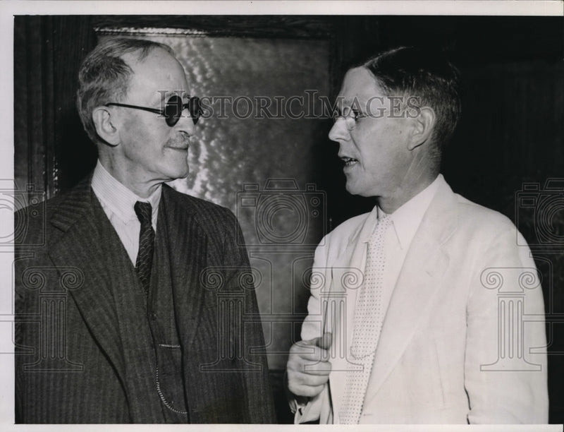 Load image into Gallery viewer, 1936 Press Photo Dr James Ewing Professor of Oncology at Cornell Medical School
