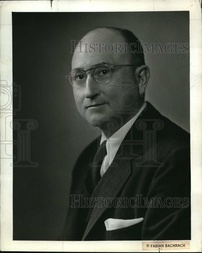 Load image into Gallery viewer, 1943 Press Photo R.C. Cosgrove Vice-President and General Manager Manufacturing
