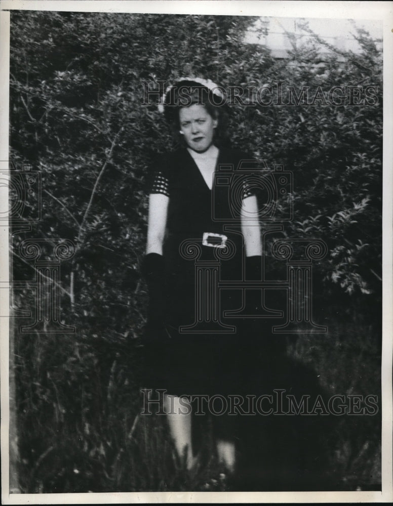 1946 Press Photo Margaret Hogan Shot By Ralph Whitt After Argument - ned35779