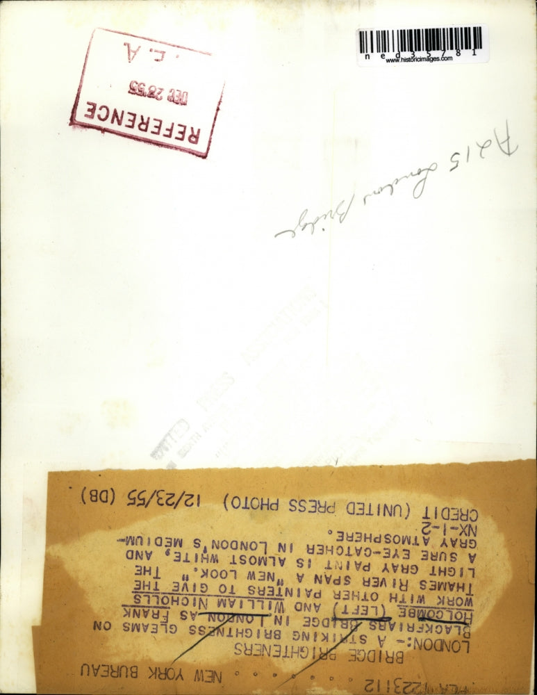 1955 Press Photo Frank Holcombe And William Nicholls Paint Blackfriars Bridge