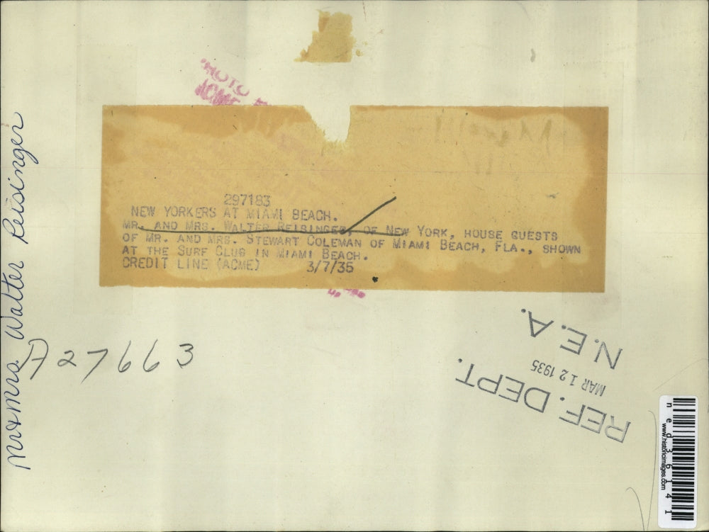 1935 Press Photo Miami Beach Mr and Mrs Walter Relsinger of New York, house