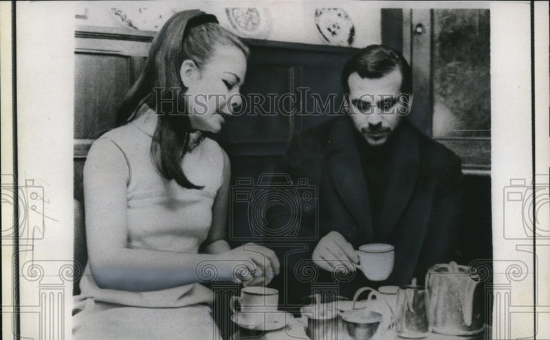 Load image into Gallery viewer, 1967 Press Photo Italian Princess Maria Beatrice and her fiance Maurizio Arena
