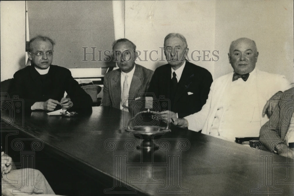 1933 Press Photo Conference of Medical Authorities "Sleeping Sickness Disease".