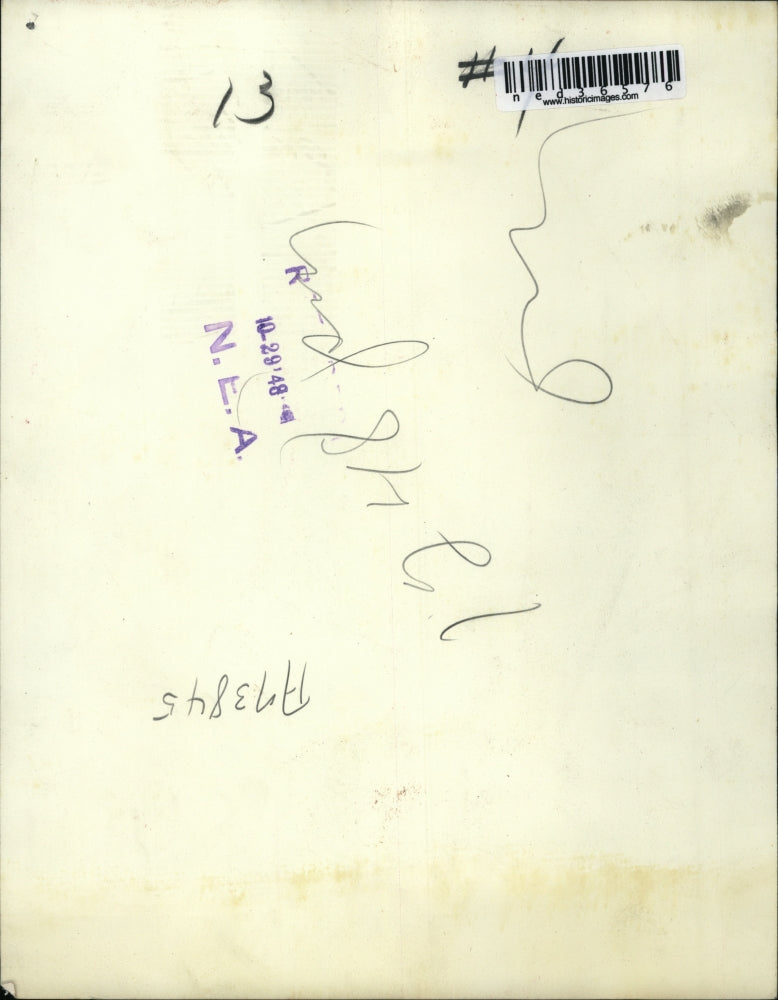 1948 Press Photo Rodolfo Graziana entering prisoners' dock for trial in Rome