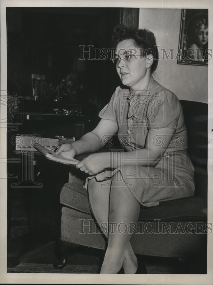 1945 Press Photo Cleveland Howard Siebert Mother Washington Labor Union For Moms- Historic Images