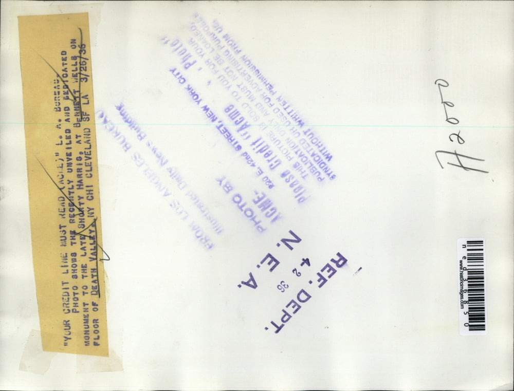 1935 Press Photo Dedicated monument to the Late Shortly Harris