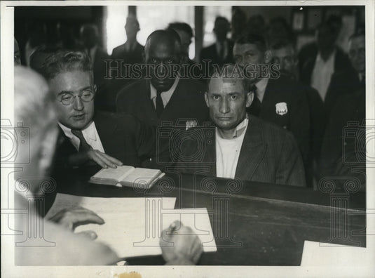 1932 Press Photo Paul Sperandia Beats Wife With A Hatchet And Sets House On Fire