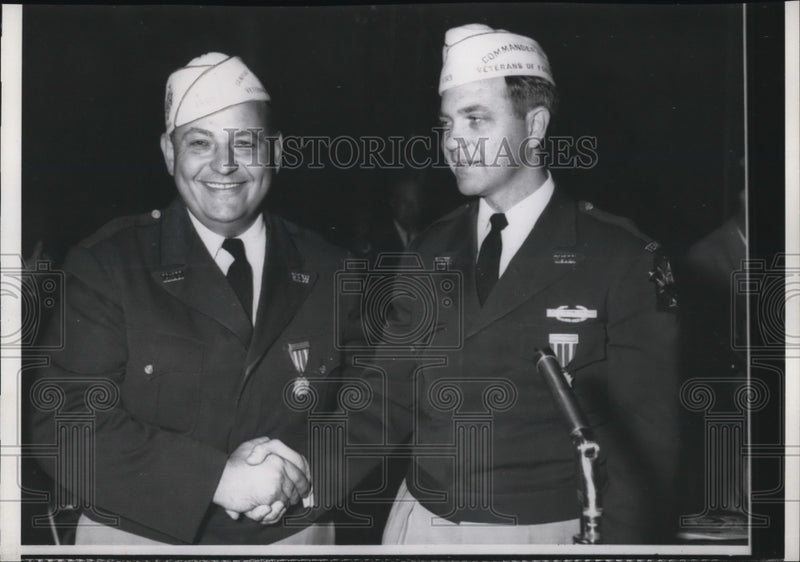 Load image into Gallery viewer, 1957 Press Photo Cooper Holt &amp; Richard Roudebush During the VFW 58th Encampment
