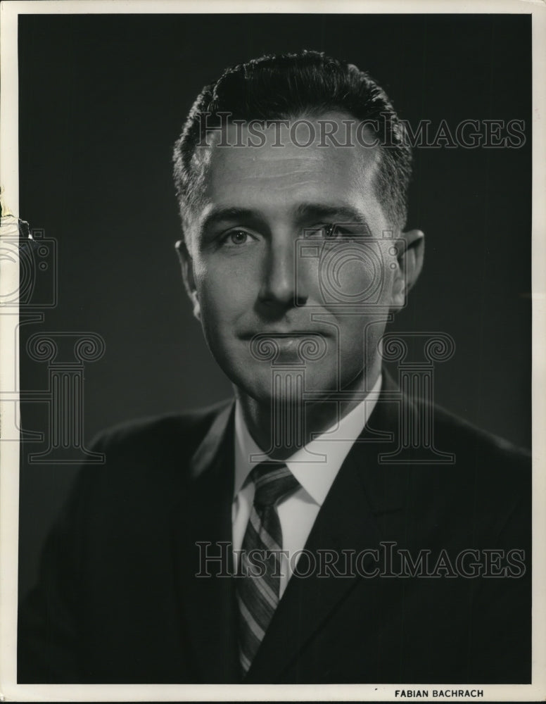 1937 Press Photo Executive Director Bernard F. Hillenbrand - ned37071
