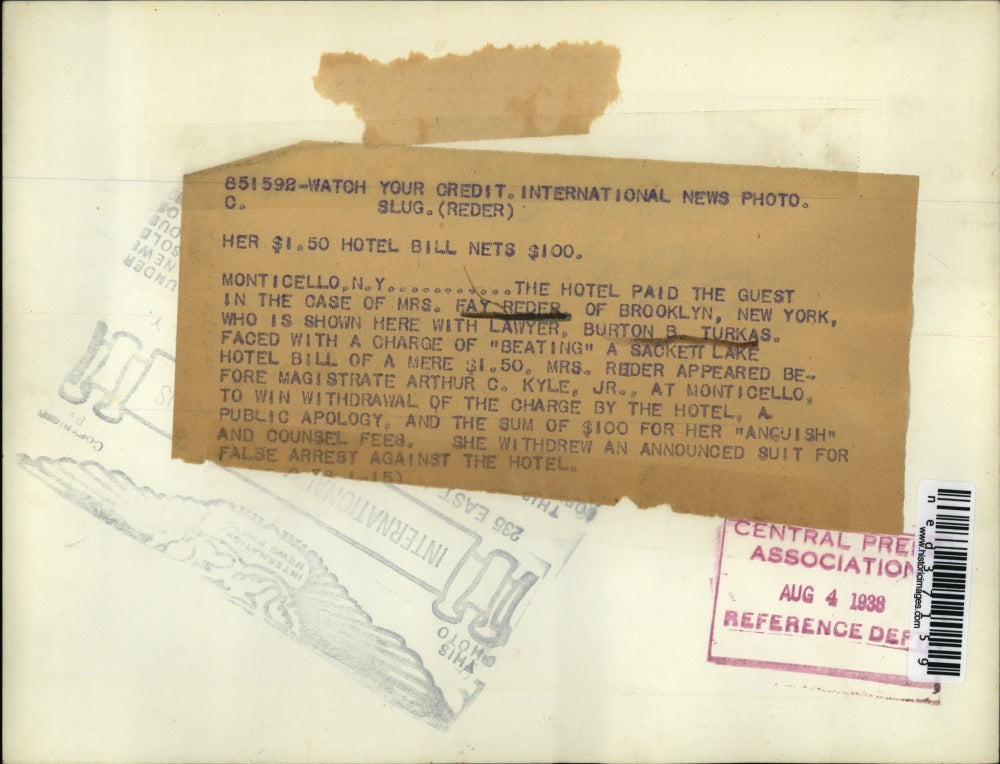 1938 Press Photo Mrs. Fay Reder & Her Lawyer, Burton Turkas, At A Hotel In New