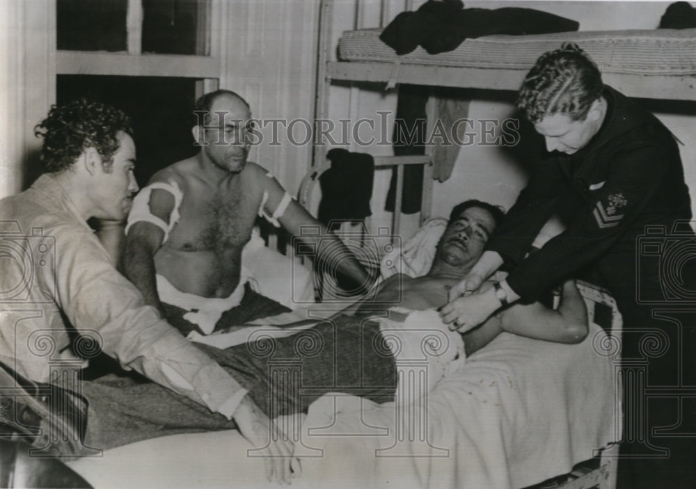 1943 Press Photo Julie Caba Rrocas Treated For Shark Bite After Ship Torpedoed
