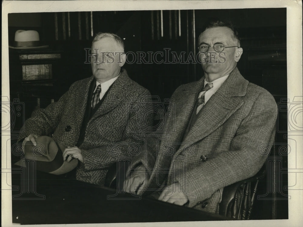 1930 Press Photo Judge E. A. Husler and Dist. Atty. E. J. Dole of Birth Control