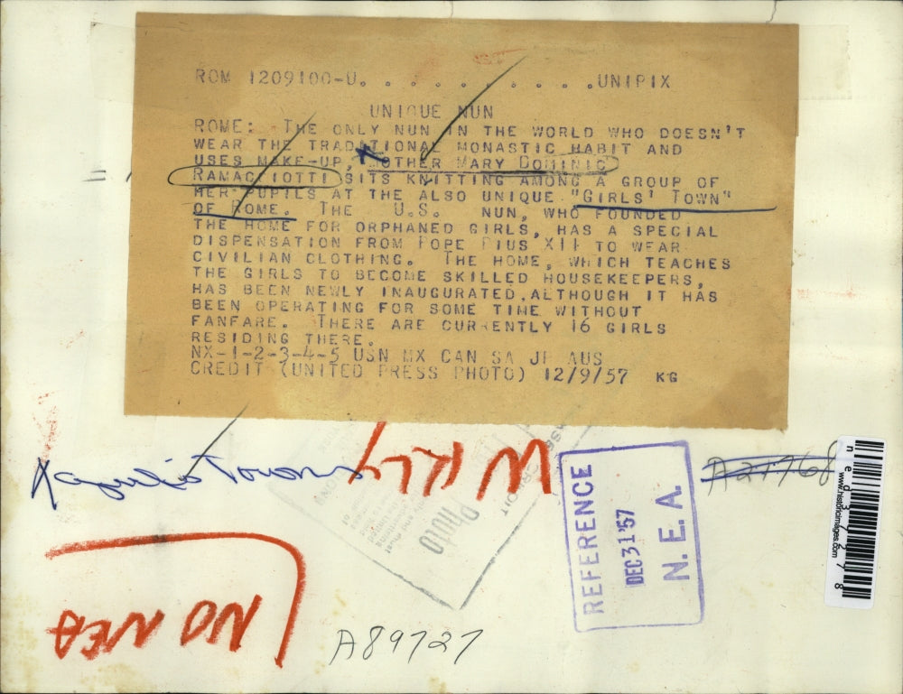 1957 Press Photo "Girls Town of Rome"