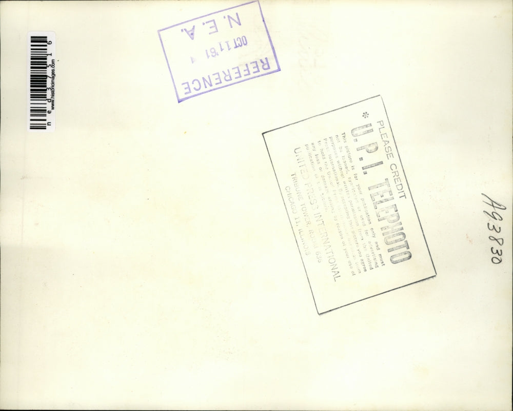 1961 Press Photo New York Family seeking for refugee