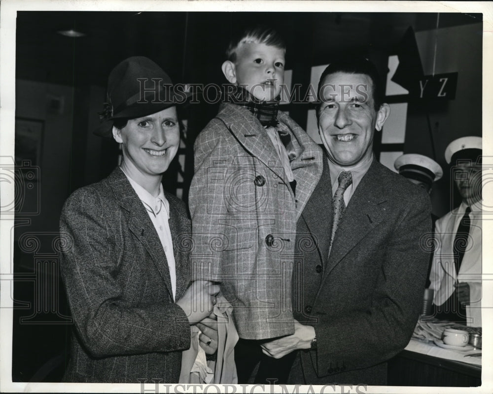 1941 Press Photo Arrival of the Clipper in New York