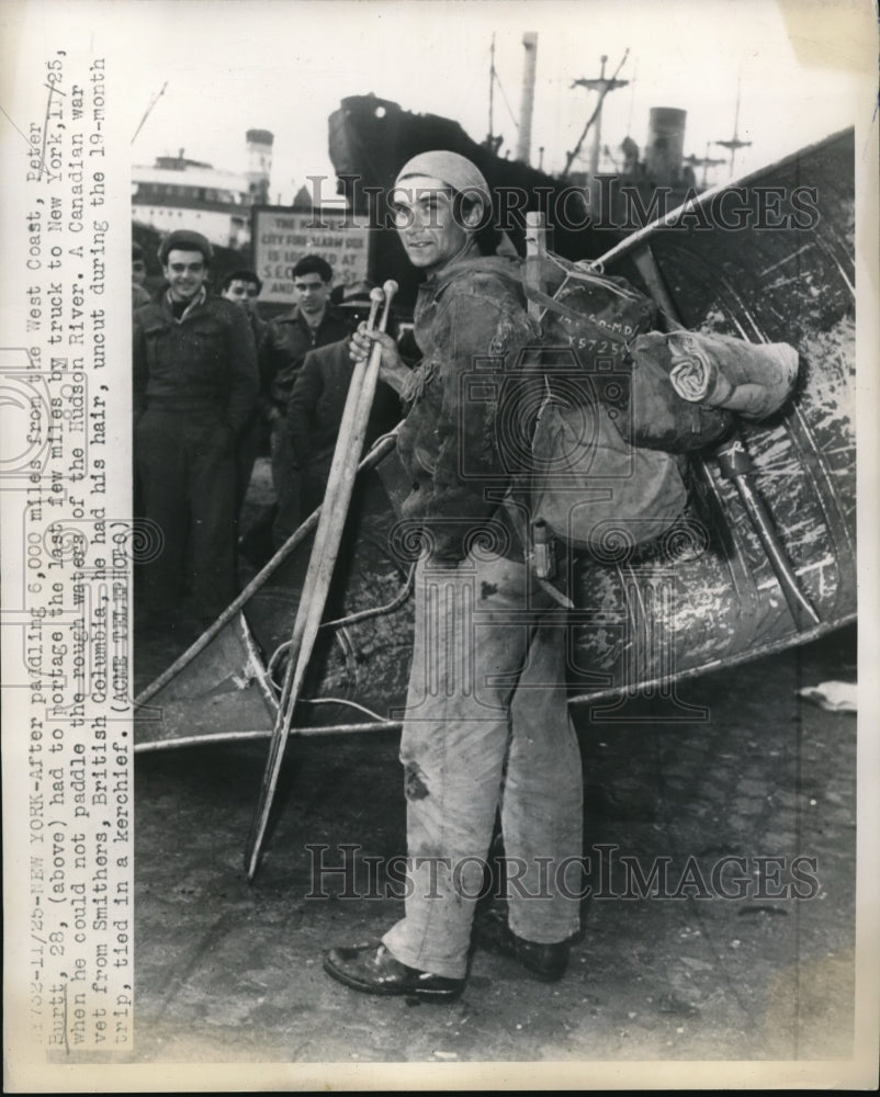 1947 Press Photo Peter Burtt pictured after paddling 6,000 miles from west coast