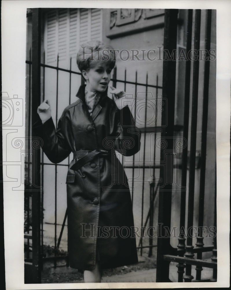 1963 Press Photo Woman Models Cyclone Coat in Paris - ned37764