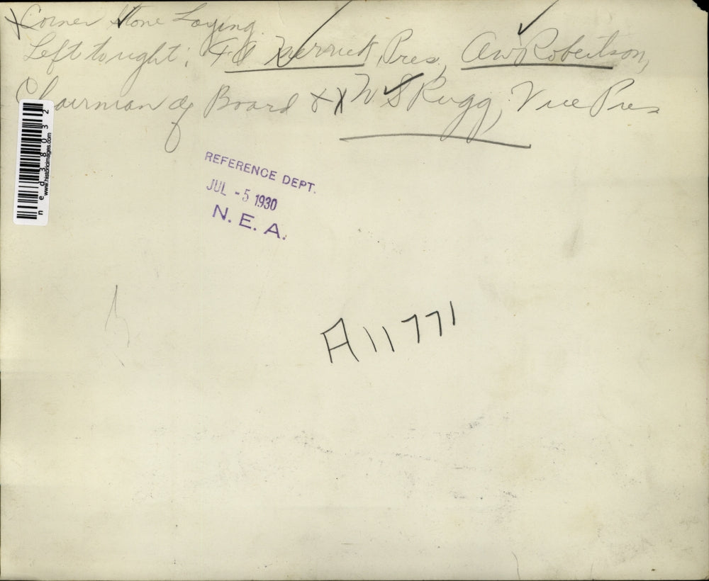 1930 Press Photo President Merrick, Mr. Robertson, and VP W.S. Rugg