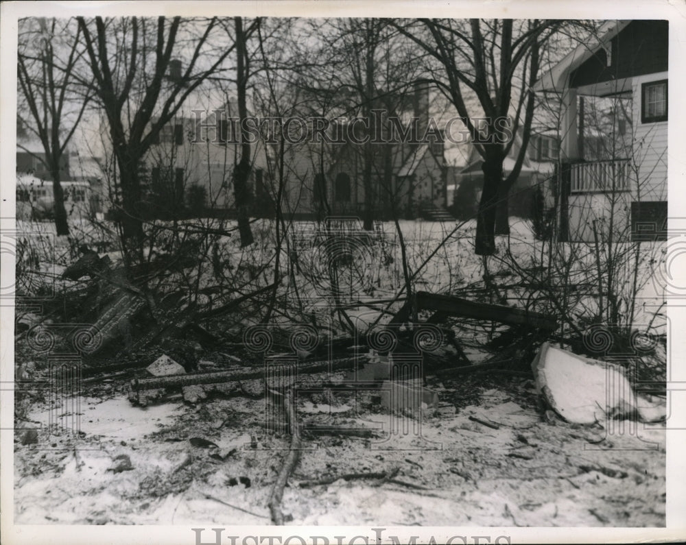 1950 Press Photo Shanty's Tragedy after crash and burn