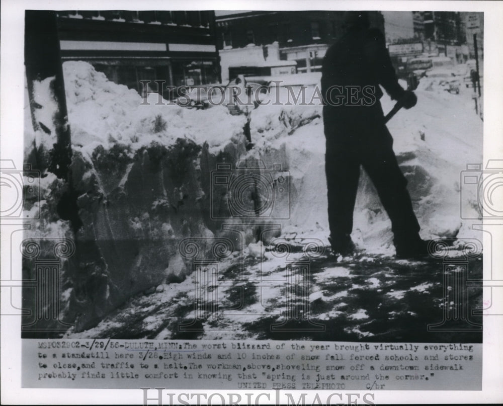 1956 Press Photo Worst Blizzard of the year "Workman Shoveling Snow Off"