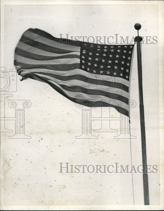 1942 Press Photo US Flag