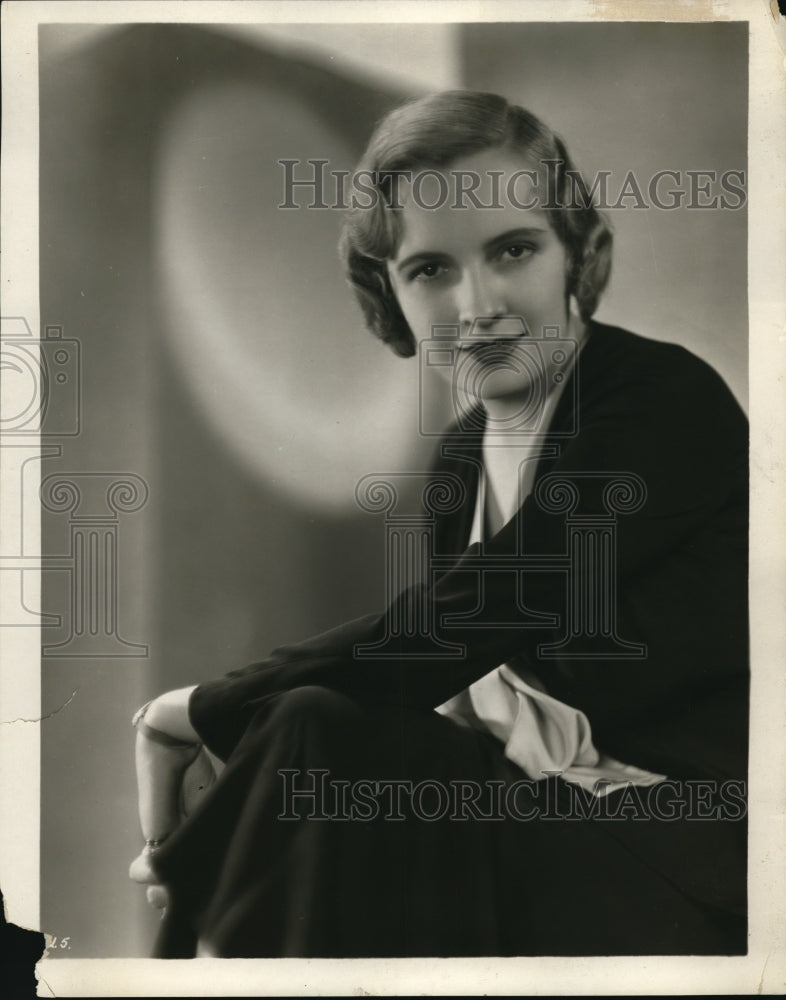 1931 Press Photo Sweet Kitty Kelly, Of Radio Pictures Contract Fold - Historic Images