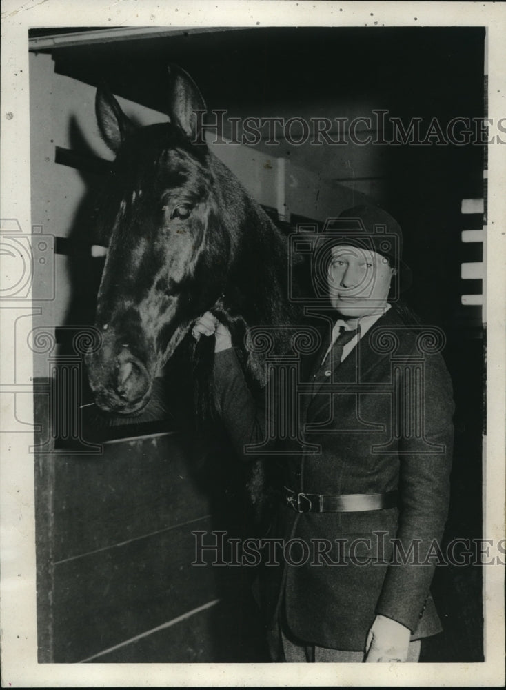 1932 Press Photo Ada Porter Kinard Teaching Horsemanship At Riding Academy.