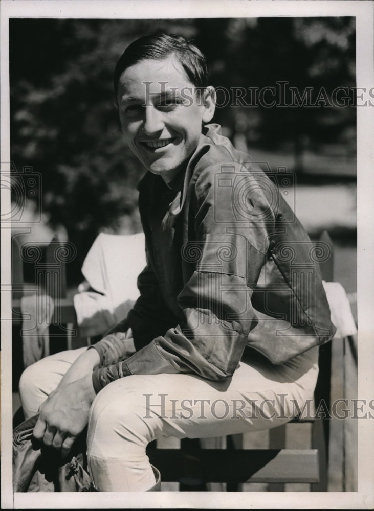 Load image into Gallery viewer, 1936 Press Photo Russel Kastner Apprentice Jockey To Ride At Saratoga Meeting
