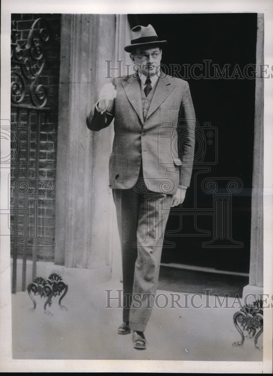 1939 Press Photo Kordt German Charge D'Affairs London After Invasion of Poland