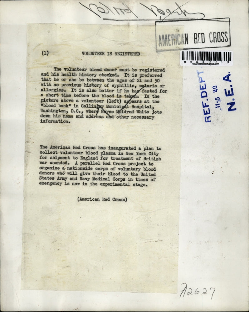 1940 Press Photo Volunteer at blood bank in Gallinger Municipal Hospital