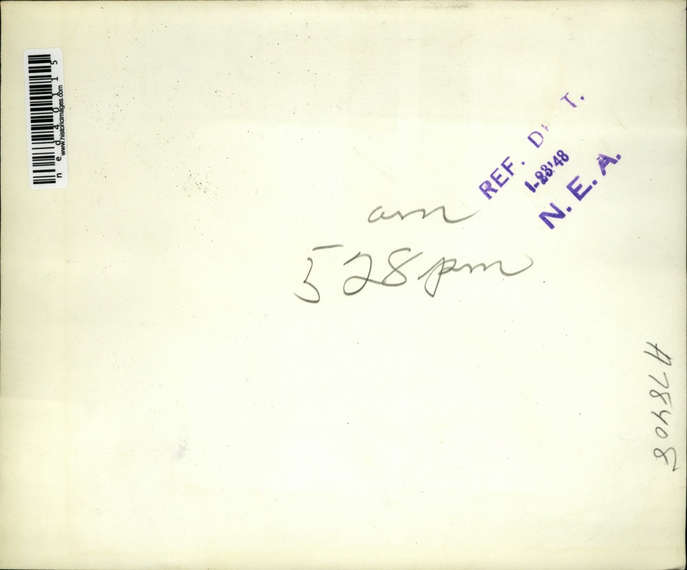 1948 Press Photo Cookie Kahn re-enacts the two dollar start in life he received