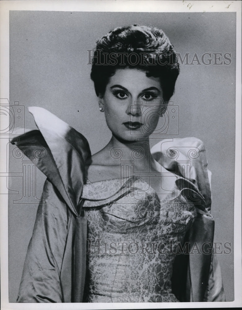 1958 Press Photo Doretta Morrow Singer